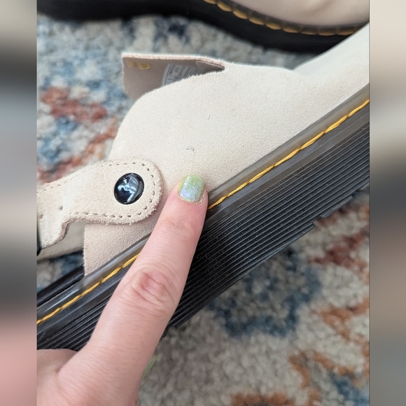 Dr. Martens Cream Mules - Picture 4 of 8